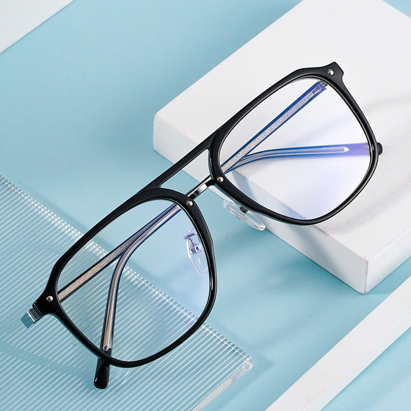 Unisex full-frame glasses made of acetate are available in multiple colors. KBT98801